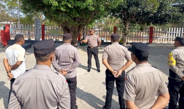 Kapolsek-Maulafa-Pimpin-Analisa-dan-Evaluasi-di-Apel-Pagi,-Tekankan-Disiplin-dan-Pelayanan-Masyarakat.