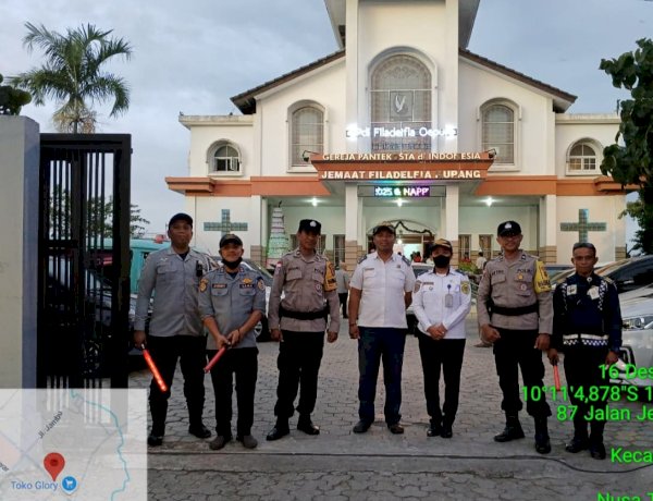Polsek Maulafa Amankan Perayaan Natal GPdI Filadelfia Oepura, Ratusan Jemaat Sukacita Rayakan.