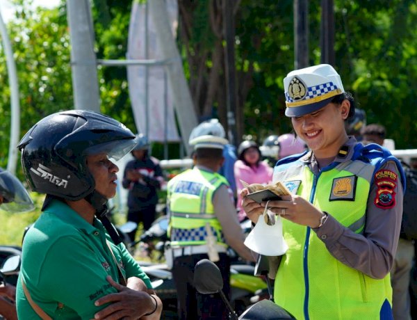 Hari Ke-4 Ops Keselamatan Turangga 2026: Ratusan Pengendara Terjaring di Bundaran Tirosa, Petugas Layangkan Teguran hingga Tilang.