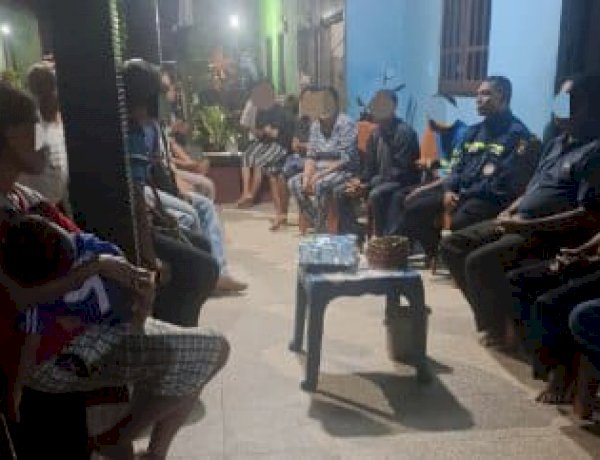 Bhabinkamtibmas Bakunase Dua Mediasi Persoalan Pencemaran Nama Baik, Kedua Pihak Bersepakat Memaafkan dan Membuat Surat Pernyataan Damai.