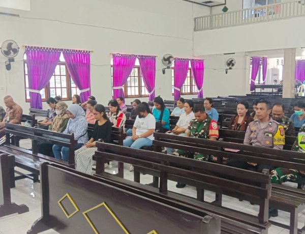 Bhabinkamtibmas Nunbaun Sabu Hadiri Mini Lokakarya Puskesmas Alak, Perkuat Sinergi Pelayanan Kesehatan Masyarakat.