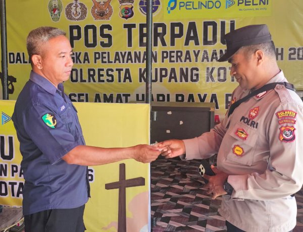 Sidokkes Polresta Kupang Kota Cek Kesehatan Personel Posko Terpadu Pelabuhan Tenau dalam Operasi Semana Santa Turangga 2026