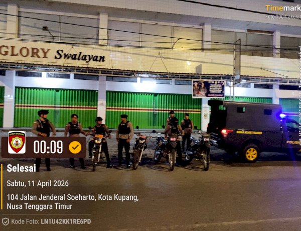 Lampu Biru Terus Menyala, Sat Samapta Polresta Kupang Kota Kawal Kondusifitas Kota Hingga Dini Hari.