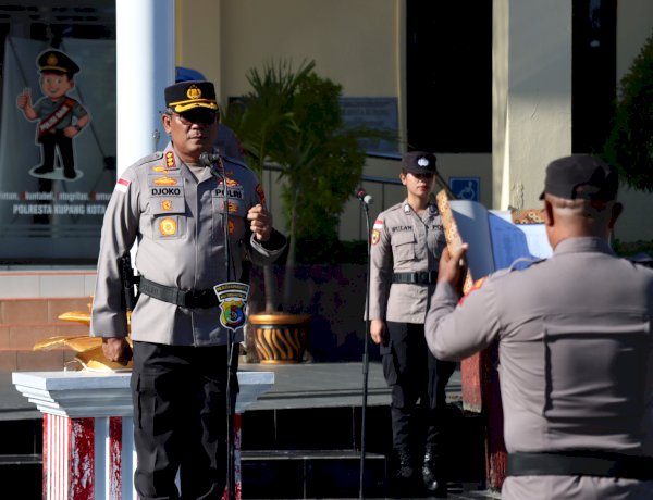 Pimpin Apel Jam Pimpinan, Kapolresta Kupang Kota Tekankan Kesiapsiagaan Bencana Hingga Persiapan Kunjungan Wamen PANRB.