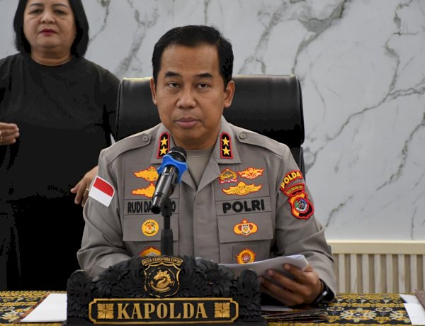 Kapolda NTT Tegaskan Komitmen Zero TPPO, Polda NTT Bongkar Jaringan Perdagangan Orang dan Penyelundupan Manusia Lintas Wilayah.