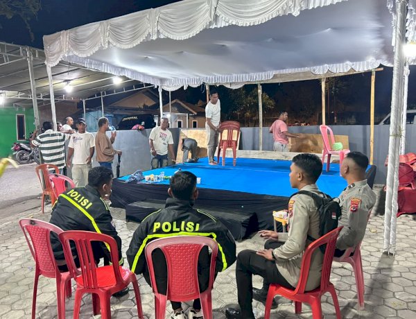 Patroli Malam Satbinmas Polresta Kupang Kota, Warga di Namosain Diberikan Imbauan Kamtibmas.