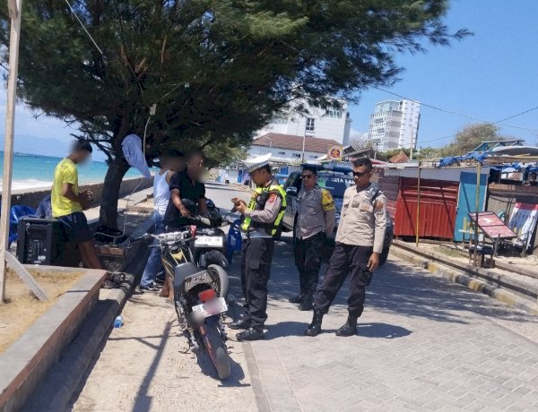 Polsek Kota Lama Amankan Sepeda Motor Knalpot Brong di Kawasan Pantai Belakang Hotel On The Rock.