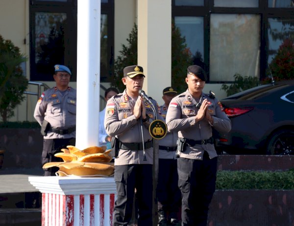 Apel Pagi, Kapolresta Kupang Kota Ajak Personel Terus Hadir Beri Rasa Aman dan Dekat dengan Masyarakat.