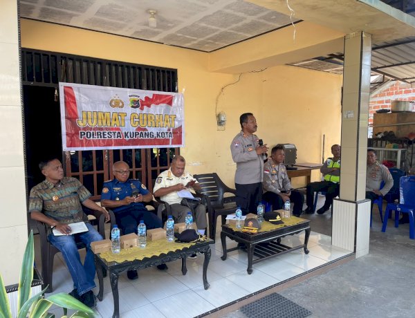 Jumat Curhat di Oebobo, Polresta Kupang Kota Buka Ruang Dialog dan Serap Aspirasi Warga.