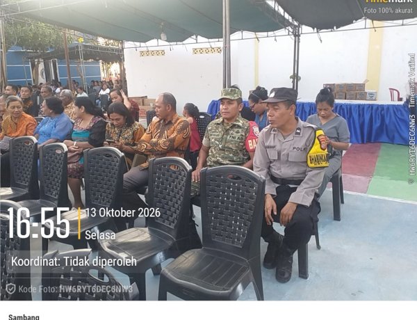 Hadir Jaga Sukacita Umat, Bhabinkamtibmas Alak Bersama Babinsa Amankan Pesta Perak 25 Tahun Imamat RD. Adrianus Dimu.