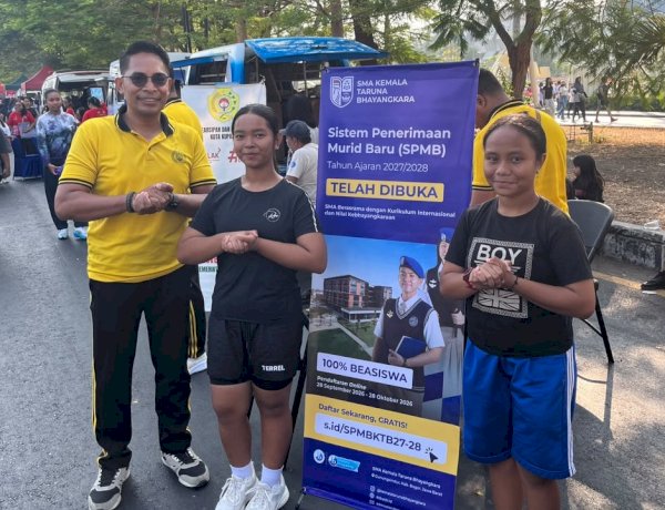 Dekatkan Informasi bagi Masyarakat, Bag SDM Polresta Kupang Kota Sosialisasikan Penerimaan Siswa SMA Kemala Taruna Bhayangkara di Area CFD.