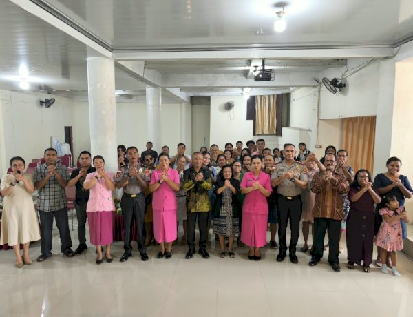 Kapolresta Kupang Kota Kunjungi GBI Pondok Daud Sikumana, Disambut Hangat Gembala dan Jemaat.