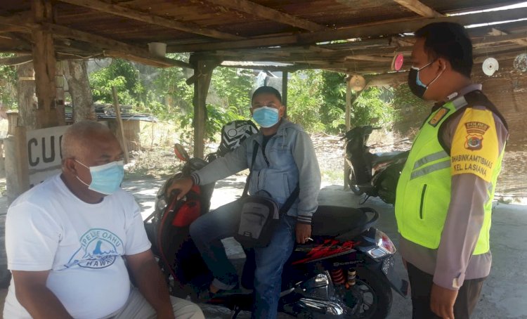 Bhabinkamtibmas Kelurahan Lasiana Melaksanakan Sambang dan Himbau Protokol Kesehatan Kepada Warga Binaan