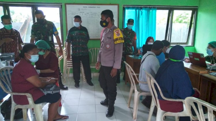 Giat Vaksin, Babinkamtibmas Polres Kupang Kota Laksanakan Pam Dan Monitoring