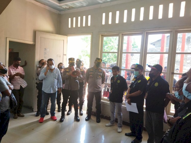 Personel Polres Kupang Kota Amankan Giat Eksekusi Pengosongan Oleh Pengadilan Negeri Kupang