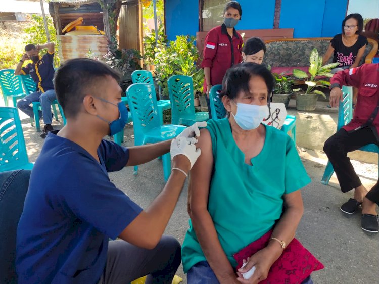 Gerai Vaksin Polresta Kupang Kota di Kelurahan Naikoten Satu Kota Kupang.
