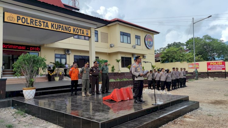 Polresta Kupang Kota Apel Gelar Pasukan Operasi Lilin Turangga Tahun 2022.
