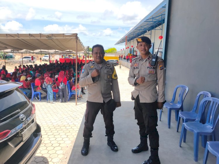 Personel Polsek Alak dan Bhabinkamtibmas Laksanakan Pengamanan Perayaan Imlek