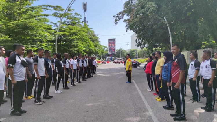 Rutin Berolahraga, Wakapolresta Kupang Kota Bersama Personel Hadir di Arena CFD Jalan El Tari