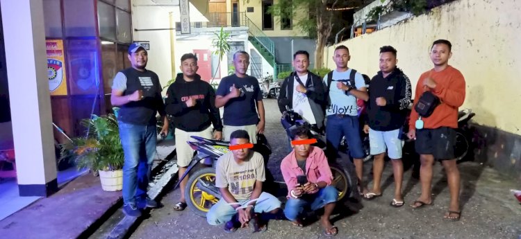 Tim Jatanras Polresta Kupang Kota Kembali Menangkap 2 Orang Pelaku Pencurian HP Dengan Modus Beli Pulsa.
