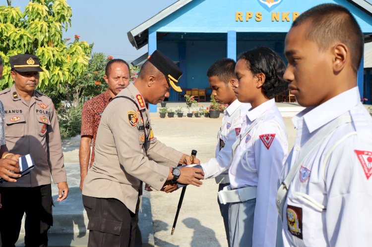 Giliran PKS Sekolah Menengah Kejuruan, yang Dilakukan Pengukuhan Oleh Kapolresta Kupang Kota.
