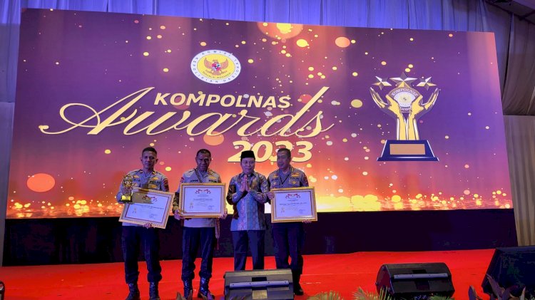 Membanggakan, Polda NTT Raih Piala dan Tiga Piagam dalam Ajang Kompolnas Awards 2023.-