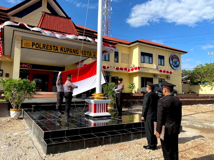 Upacara Bendera Peringatan HUT Kemerdekaan RI ke-78 di Mapolresta Kupang Kota