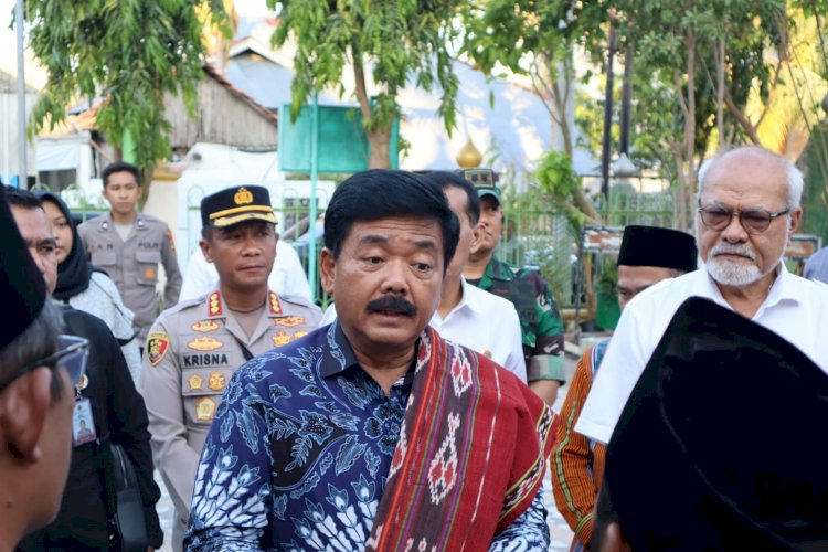 Polresta Kupang Kota Amankan Kunker Menteri ATR/Kepala BPN RI ke Kelurahan Kelapa Lima dan Naimata