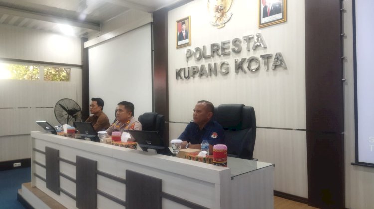 Wakapolresta Bersama KPU dan Bawaslu Kota Kupang Mengikuti Latpraops Mantap Brata Polda NTT