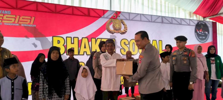 Wujudkan Pemilu Damai, Kaops Nusantara Cooling System Tebar 1.500 Paket Sembako di Tasikmalaya.