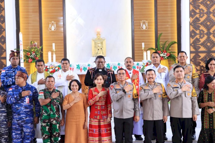 Ibadah Paskah Oikumene TNI-Polri, Kapolda NTT: Pentingnya Kerjasama Dalam Mewujudkan Indonesia Maju