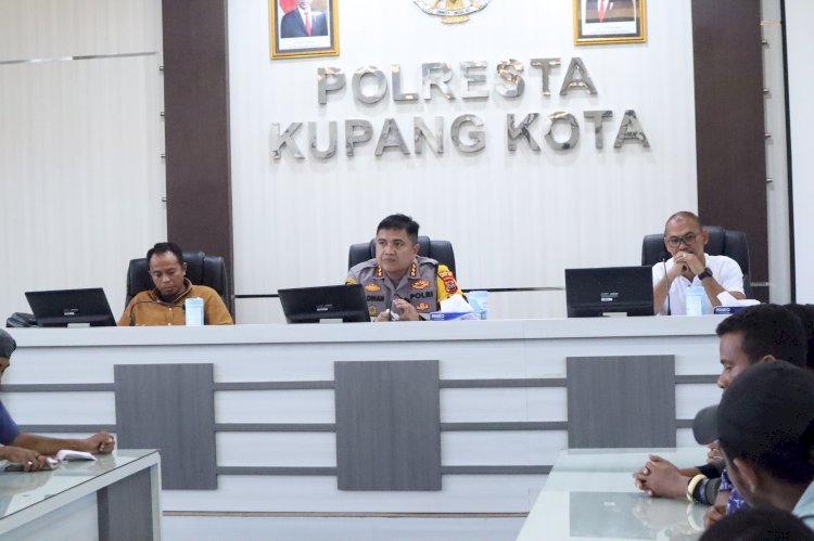 Kapolresta Kupang Kota Terima Peserta Aksi Unras Dari Cipayung Plus