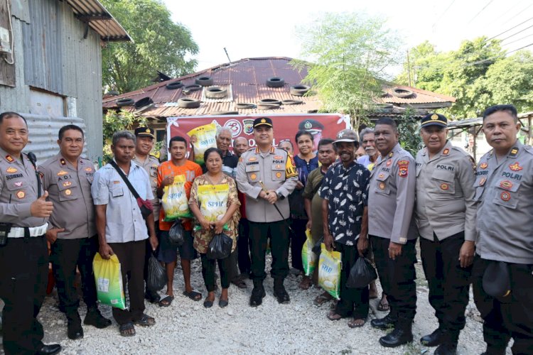 Polresta Kupang Kota Bagikan Bansos Jelang Hari Bhayangkara ke-78