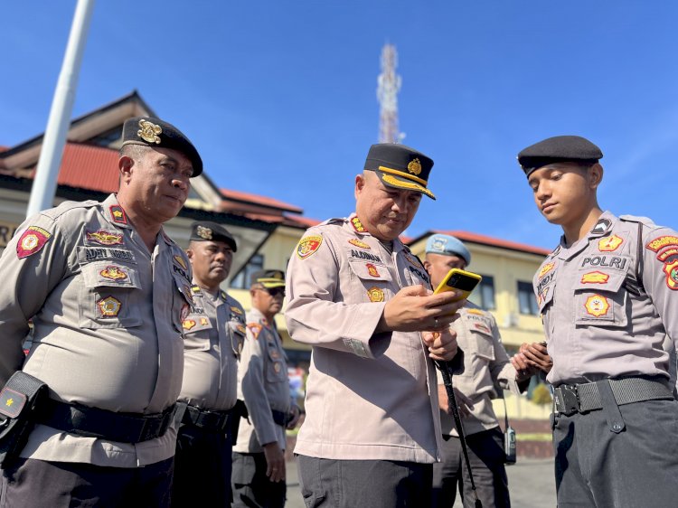 Cegah Judol, Pinjol dan Michat, Kapolresta periksa Handphone Anggotanya.