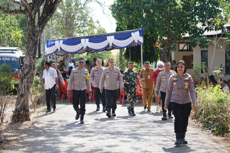 Penilaian Tiga Pilar Kamtibmas, Korbinmas Baharkam Polri Kunjungi Posko di Kelurahan Naikolan