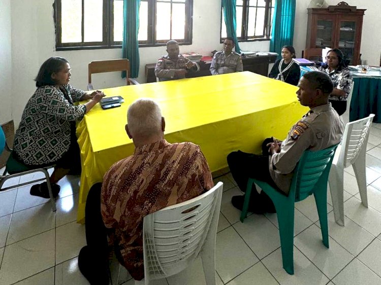 Jalin Kemitraan dengan Tokoh Agama, Sat Binmas Polresta Kupang Kota Sambangi Gereja di Sikumana