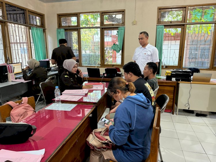 Berkas Lengkap, Satreskrim Polresta Kupang Kota Tahap 2 Tersangka yang Mabuk dan Keroyok Warga di Fatufeto