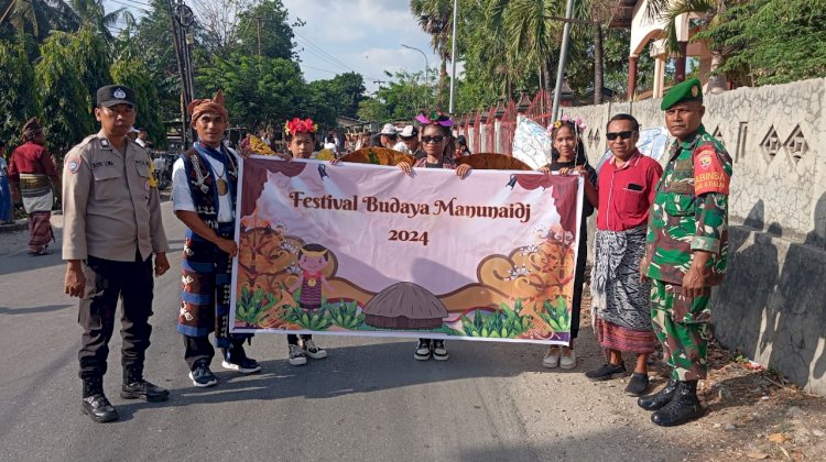 Bhabinkamtibmas Manulai II Amankan Festival Budaya Manunaidj 2024