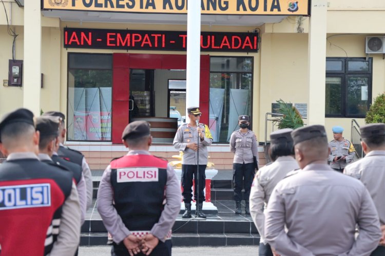 Arahan Apel Pagi, Kabag Ops Polresta: Kerjasama dan Saling Mendukung Beri Pelayanan Terbaik Bagi Masyarakat