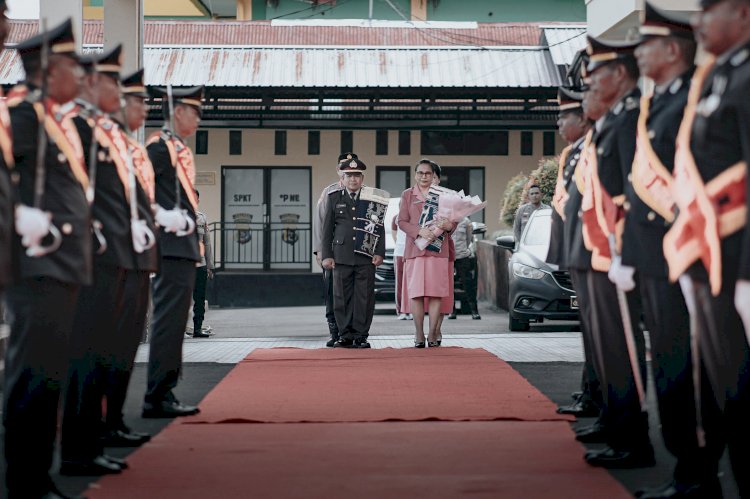 Polresta Kupang Kota Lepas Kanit Reskrim Polsek Maulafa yang Purna Bakti