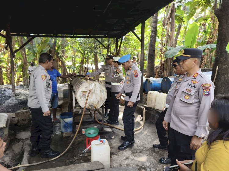 Polresta Kupang Kota Sita Miras Ratusan Liter, Hasil Operasi Pekat Turangga.