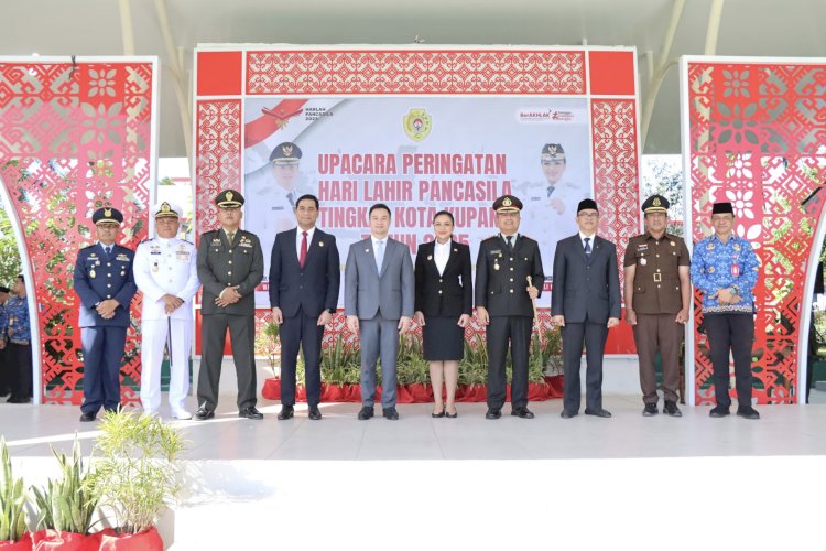 Kapolresta Kupang Kota Hadiri Upacara Peringatan Hari Lahir Pancasila.