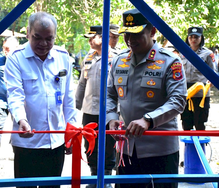 Wujud Kepedulian Polri di HUT Bhayangkara ke-79, Kapolda NTT Resmikan Sumur Bor untuk 43 KK Aspol Tode Kisar