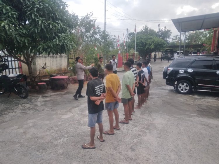 Mabuk dan Membuat Onar, Delapan Pemuda Dibina di Polsek Maulafa.