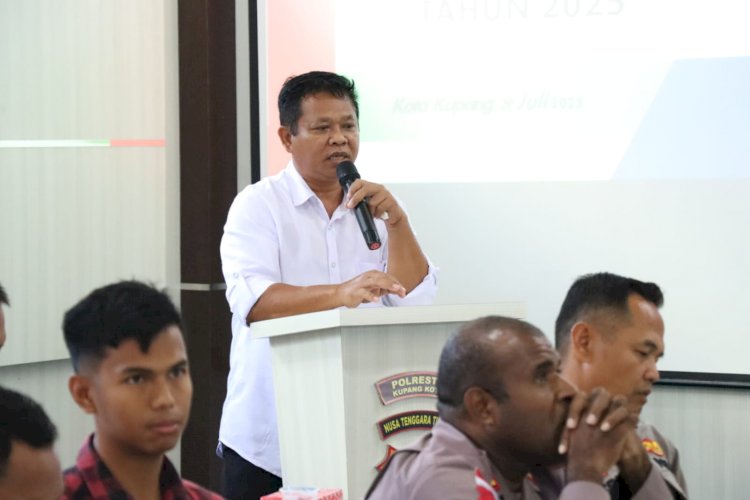 Polresta Kupang Kota Gelar FGD Kontra Radikal: “Terorisme Musuh Kita Bersama”.