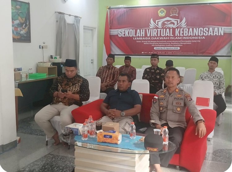 Kapolsek Maulafa Hadiri Sekolah Virtual Kebangsaan LDII Jilid II: Perkuat Sinergi Kepolisian dan Lembaga Kemasyarakatan.