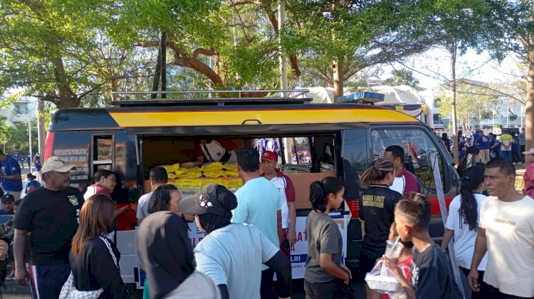 Polresta Kupang Kota Salurkan 3 Ton Beras Murah, Warga Antusias Sambut Program GPM Polri.