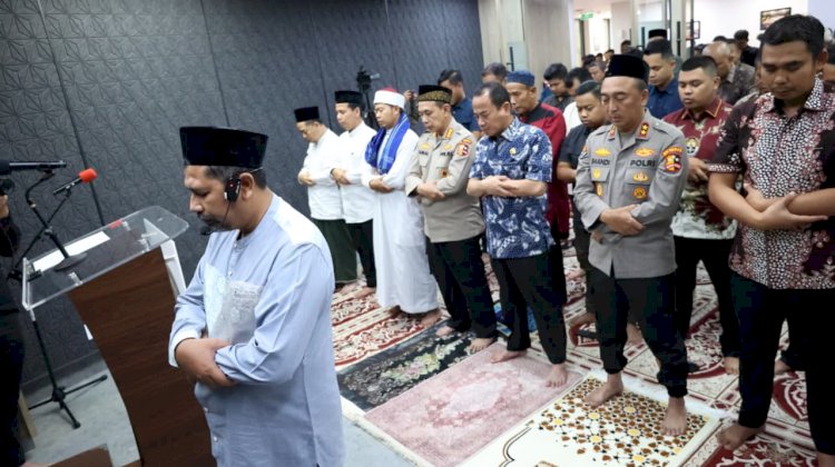 Divhumas Polri Gelar Shalat Gaib untuk Almarhum Affan Kurniawan.