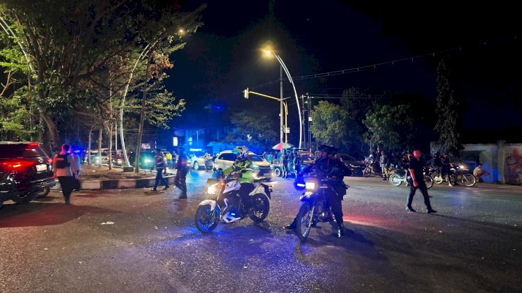 Polresta Kupang Kota Bersama TNI dan Satpol PP Gelar Patroli Gabungan Skala Besar, Antisipasi Gangguan Kamtibmas.