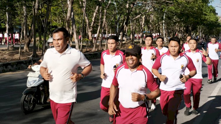 Polresta Kupang Kota Gelar Olahraga Bersama, Perkuat Kebugaran dan Kebersamaan Personel.